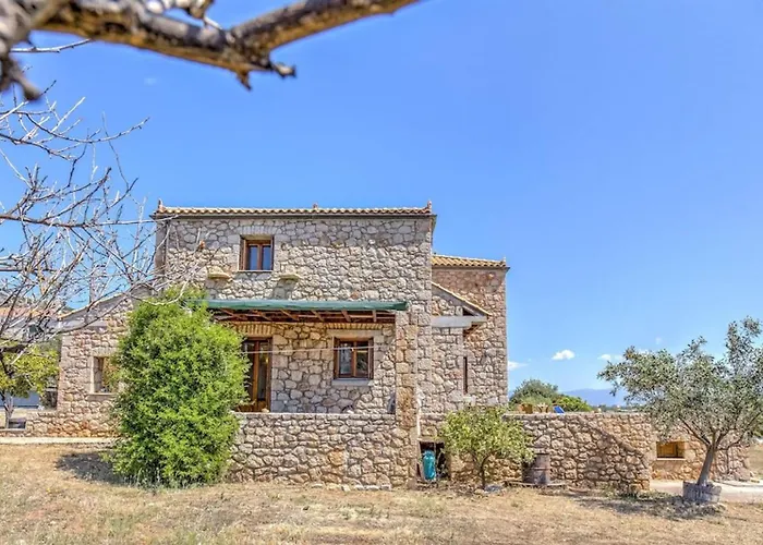 Villa Sea Front Stone Near Monemvasia Asopos
